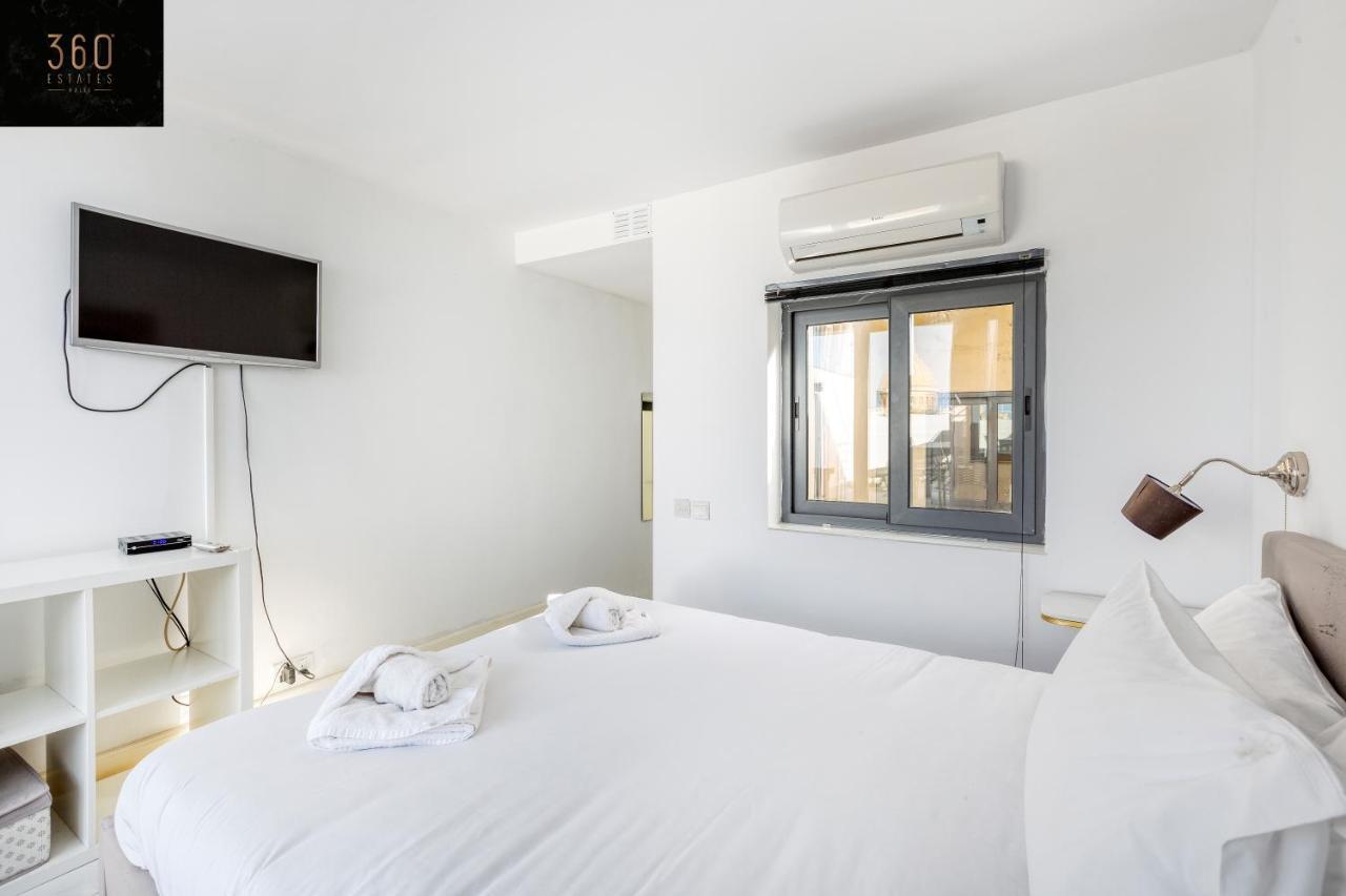Mesmerising Views For A 2Br Apt In The Capital By 360 Estates Valletta Eksteriør billede